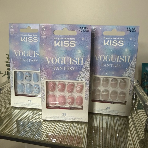 Kiss Other - KISS Voguish Fantasy Press On Nails - Bundle of 3 Winter Press On Nails NIB